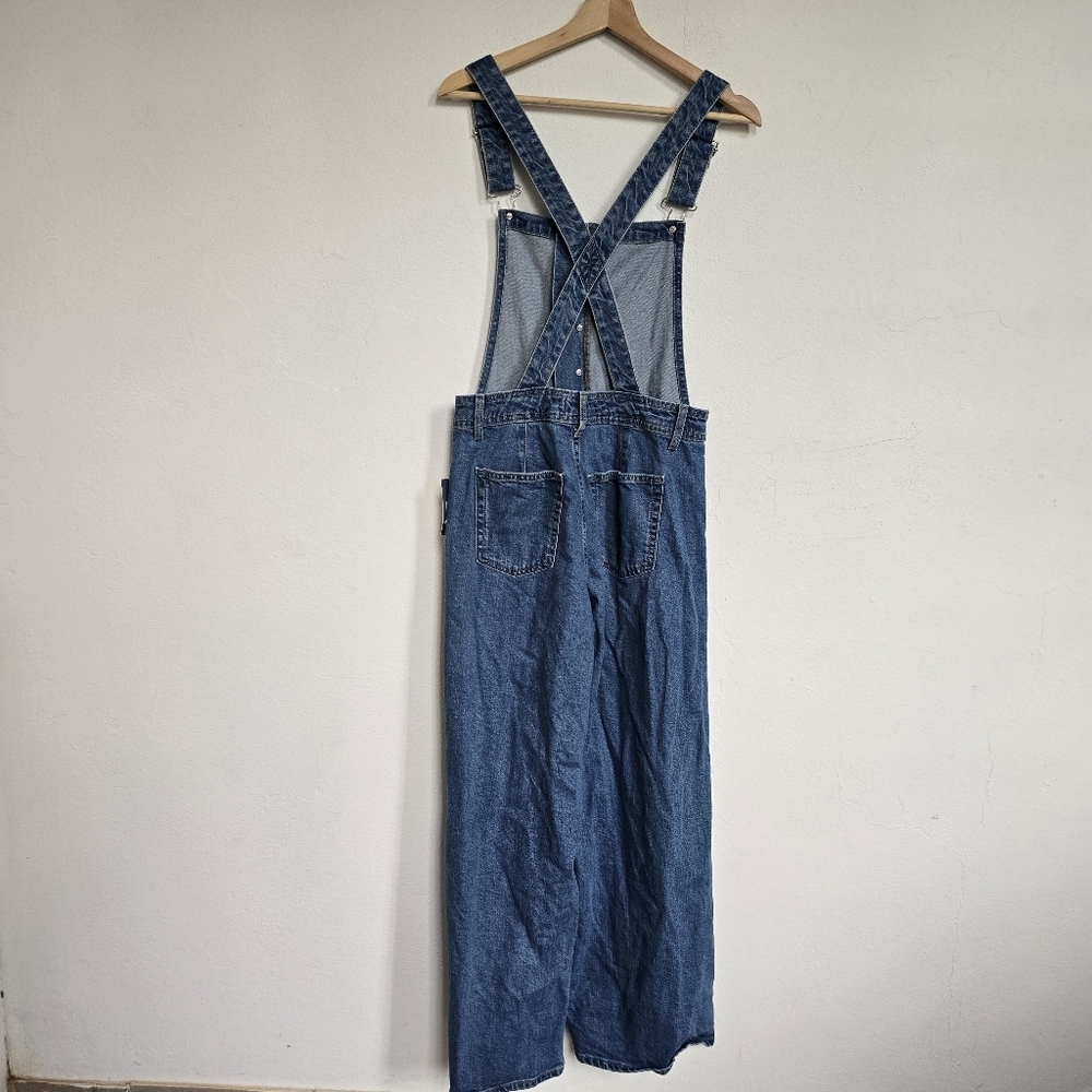 NWT Universal Thread Blue Denim Overall Jumpsuit Size 8 - Picture 9 of 12